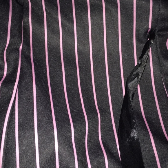 California Costume Hitgirl Medium - Picture 8 of 8